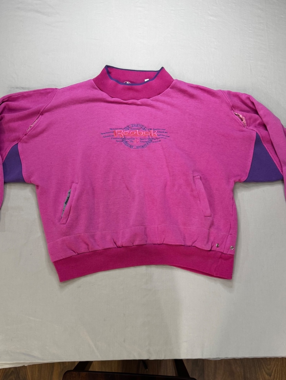 Vintage Reebok Women’s 14 Pink Purple Sweatshirt 90s Y2K Retro Sport